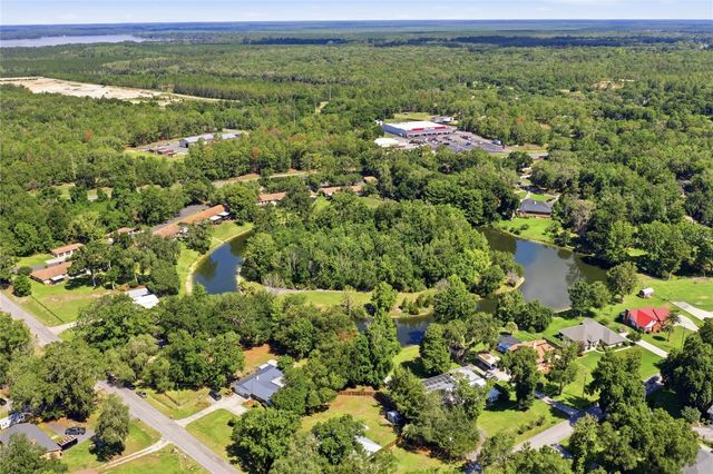 561 SE 28TH STREET, Melrose, FL 32666