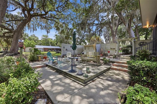 561 SE 28TH STREET, Melrose, FL 32666