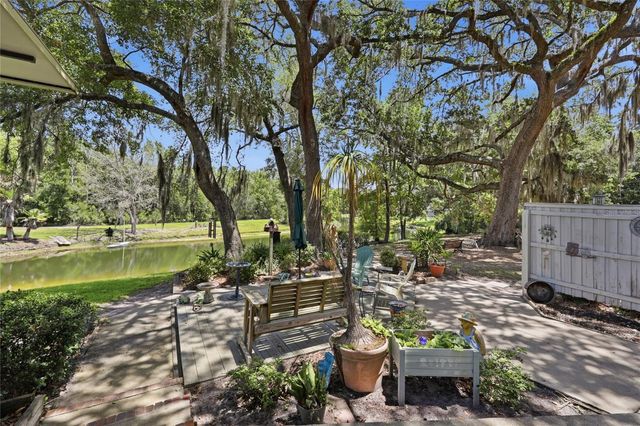 561 SE 28TH STREET, Melrose, FL 32666