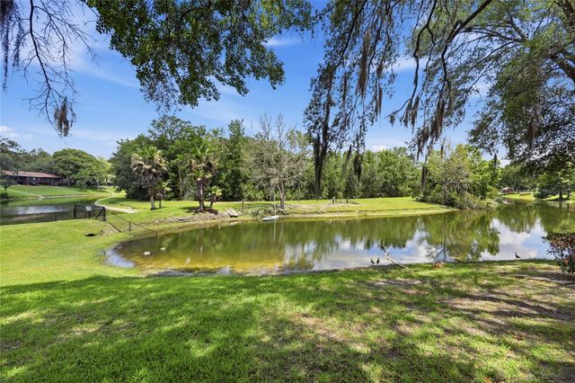 561 SE 28TH STREET, Melrose, FL 32666