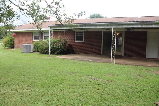 301 Access Drive, Enterprise, AL 36330