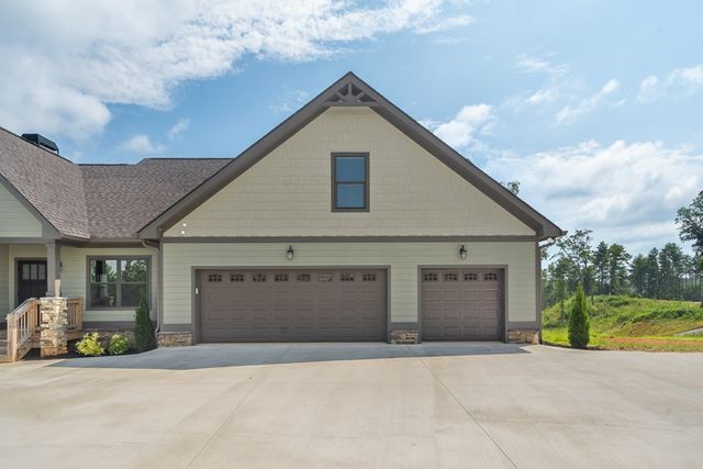 39 Mountaintown Overlook, Ellijay, GA 30540