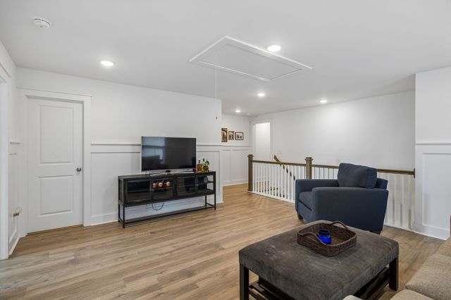 825 Braidwood Ln, Franklin, TN 37064