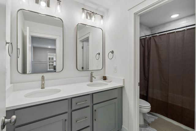 825 Braidwood Ln, Franklin, TN 37064