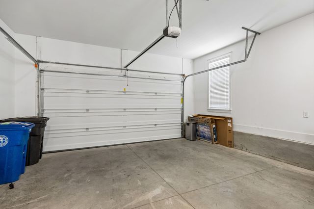 825 Braidwood Ln, Franklin, TN 37064