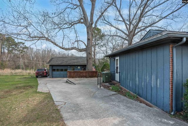 105 Sweetbriar Drive, Cayce, SC 29033