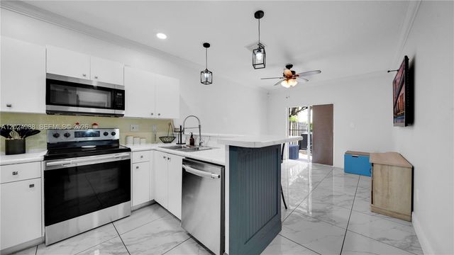 11276 SW 229th Ter, Miami, FL 33170