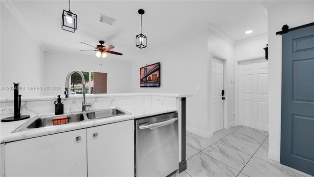 11276 SW 229th Ter, Miami, FL 33170