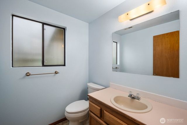 14225 57th Avenue S, Tukwila, WA 98168