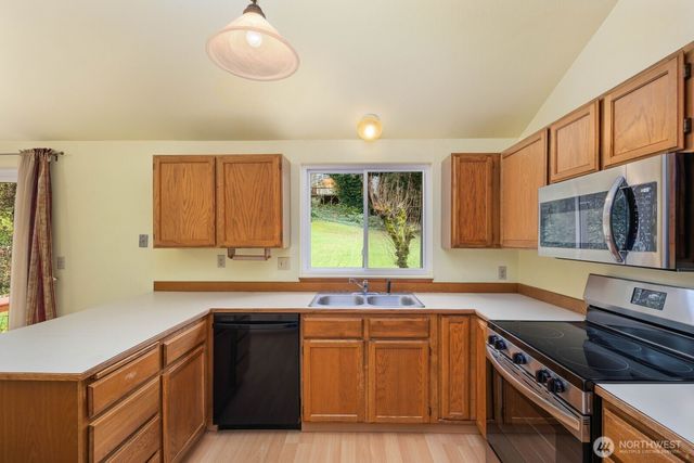 14225 57th Avenue S, Tukwila, WA 98168