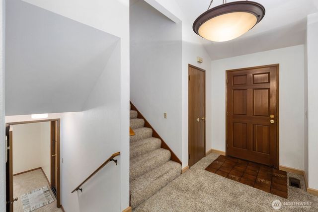 14225 57th Avenue S, Tukwila, WA 98168