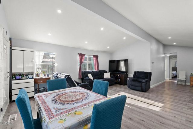 1550 Rory Lane 103, Simi Valley, CA 93063