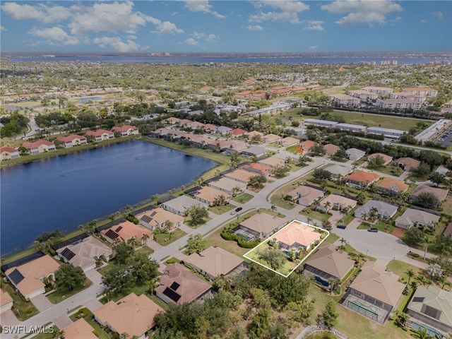 16121 Sand Ridge CT, Fort Myers, FL 33908