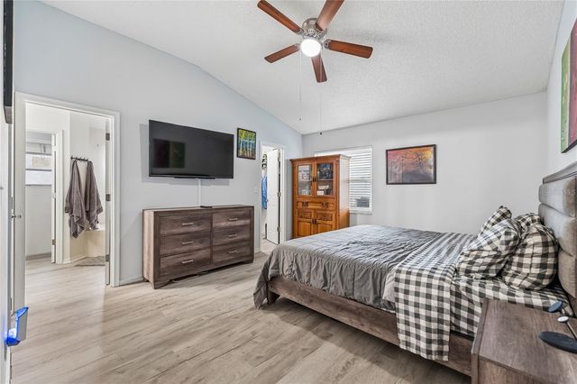 5730 LOMA VISTA DRIVE W, Davenport, FL 33896