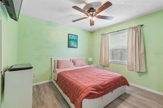 5730 LOMA VISTA DRIVE W, Davenport, FL 33896