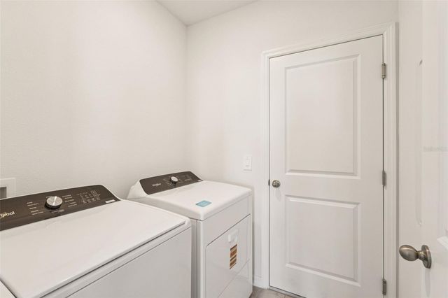 879 SUNSHOWER DRIVE, Haines City, FL 33844