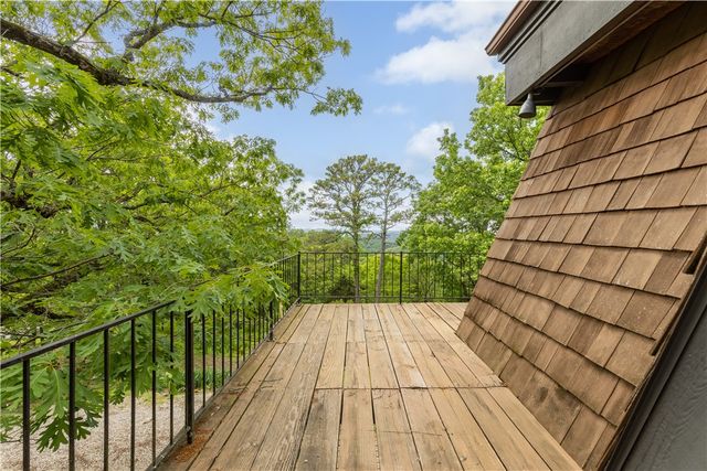 13 Rancho Vista Lane, Holiday Island, AR 72631