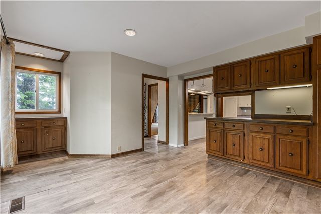 13 Rancho Vista Lane, Holiday Island, AR 72631