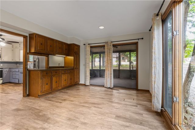 13 Rancho Vista Lane, Holiday Island, AR 72631