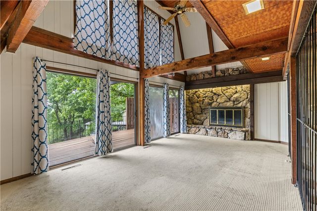 13 Rancho Vista Lane, Holiday Island, AR 72631