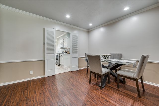 10029 Regal Park Lane 212, Dallas, TX 75230