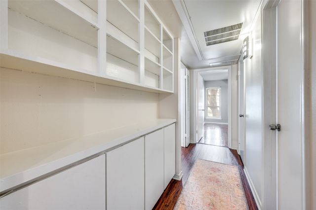 10029 Regal Park Lane 212, Dallas, TX 75230