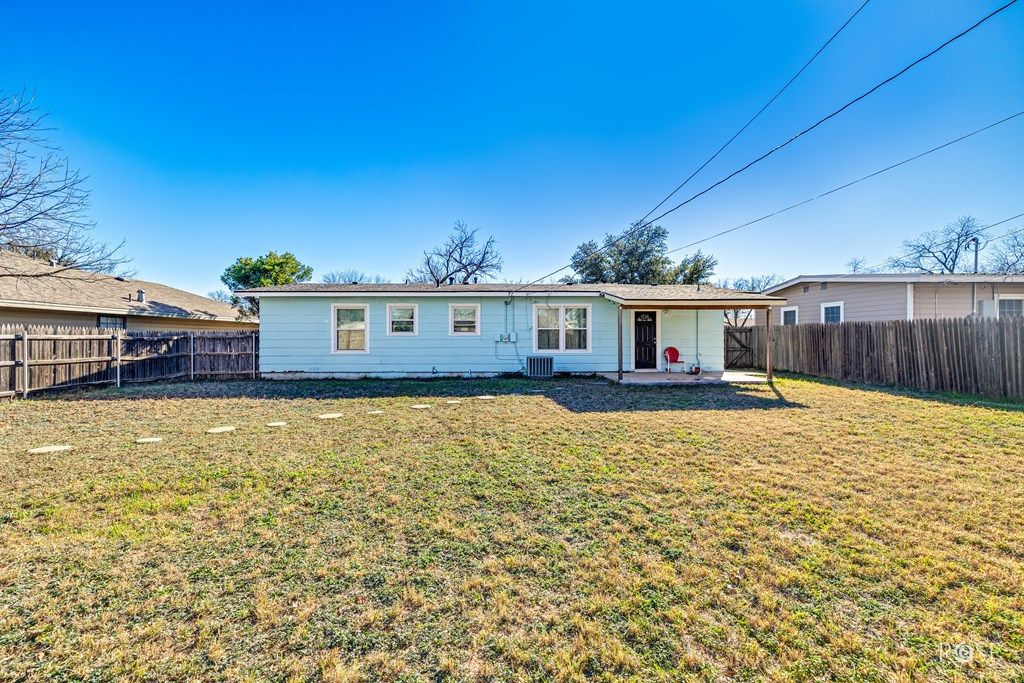 Image 26 of property listing at 2480 Baylor Ave, San Angelo, TX 76904