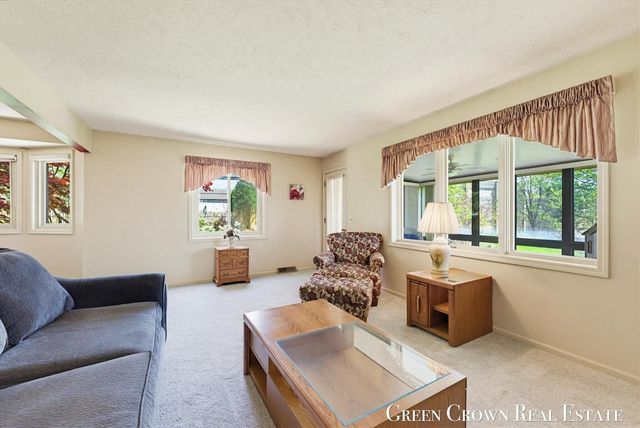 580 Gardenview Drive, Byron Center, MI 49315