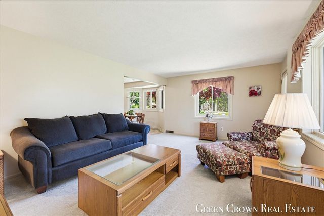 580 Gardenview Drive, Byron Center, MI 49315
