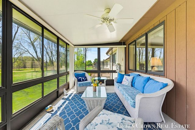580 Gardenview Drive, Byron Center, MI 49315