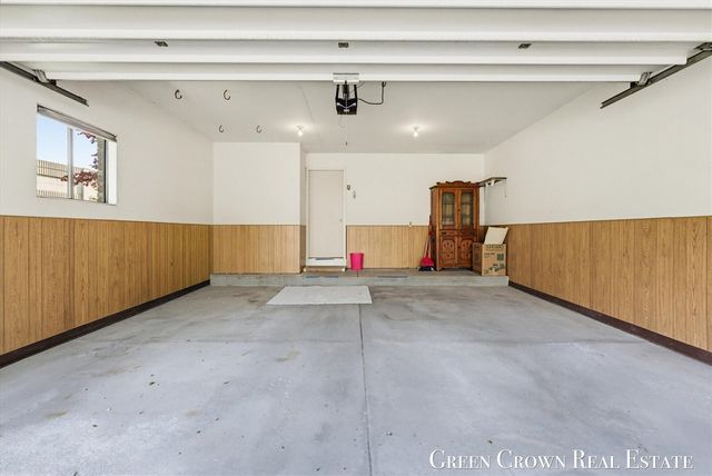 580 Gardenview Drive, Byron Center, MI 49315