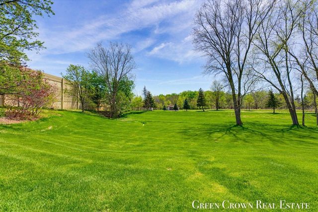 580 Gardenview Drive, Byron Center, MI 49315