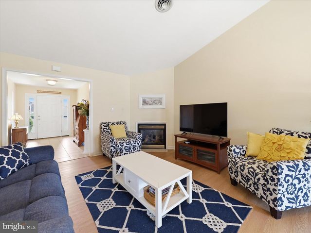 456 MOSS SPRING AVENUE, Greencastle, PA 17225