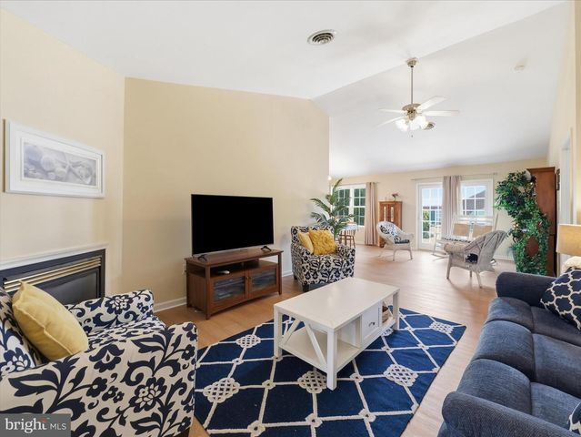 456 MOSS SPRING AVENUE, Greencastle, PA 17225