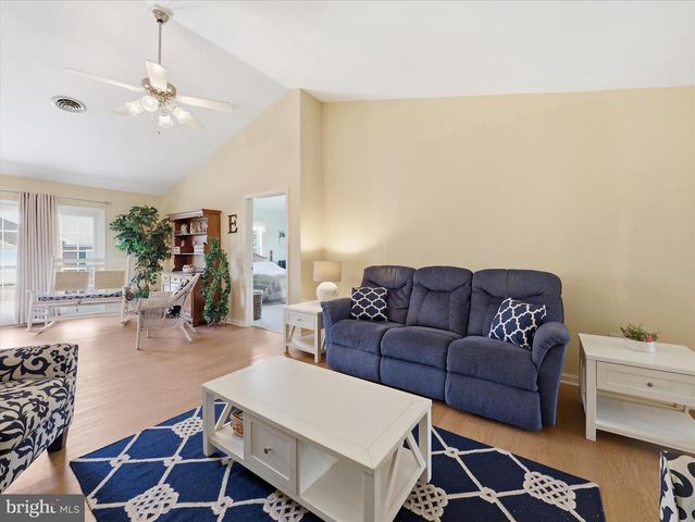 456 MOSS SPRING AVENUE, Greencastle, PA 17225