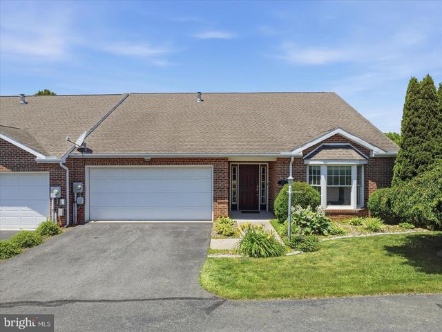 456 MOSS SPRING AVENUE, Greencastle, PA 17225