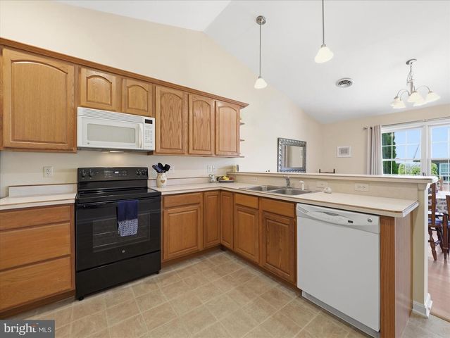 456 MOSS SPRING AVENUE, Greencastle, PA 17225