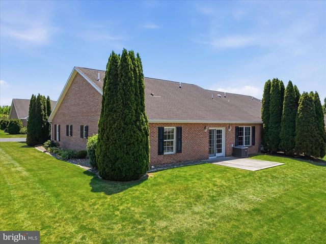 456 MOSS SPRING AVENUE, Greencastle, PA 17225