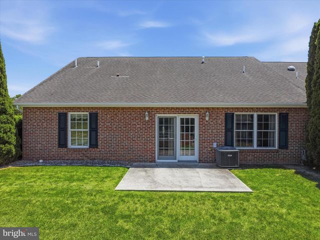 456 MOSS SPRING AVENUE, Greencastle, PA 17225