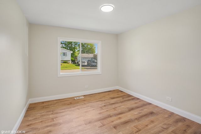 1519 Turner Lane, Hanover Park, IL 60133