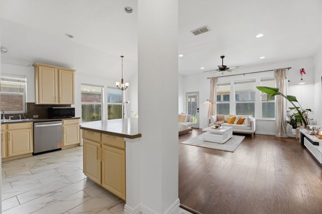 4507 Fox River Trail, Arlington, TX 76017