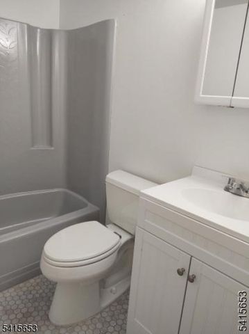 5 VILLAGE WAY D-6, Vernon Twp., NJ 07462