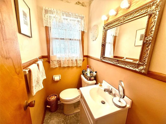 972 E 32ND Street, Erie, PA 16504