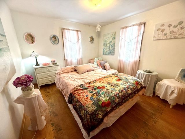 972 E 32ND Street, Erie, PA 16504