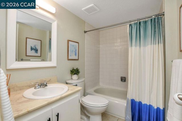 896 Camelback Place, Pleasant Hill, CA 94523