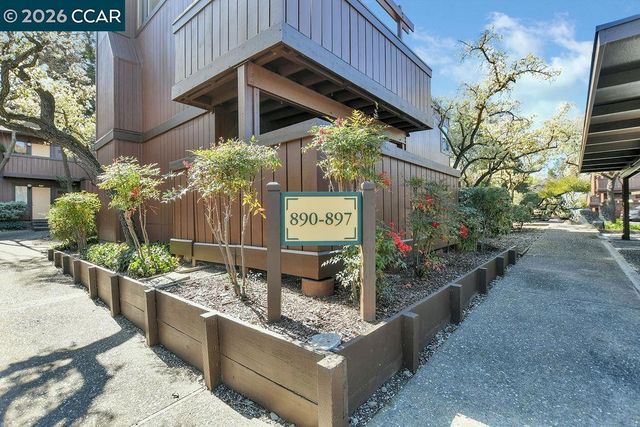 896 Camelback Place, Pleasant Hill, CA 94523