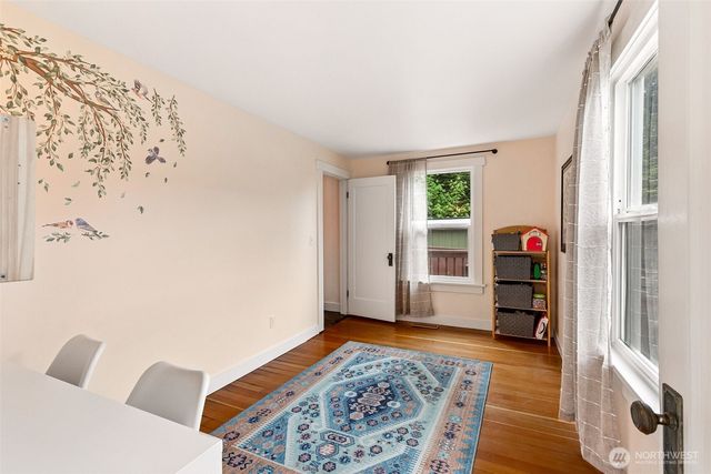 1022 Brawne Avenue NW, Olympia, WA 98502