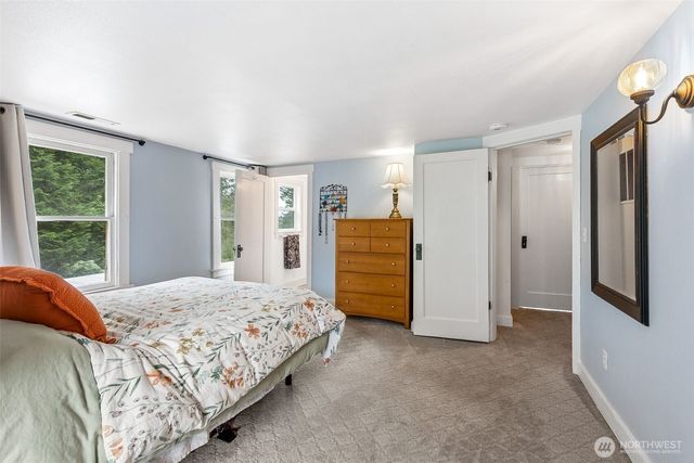 1022 Brawne Avenue NW, Olympia, WA 98502