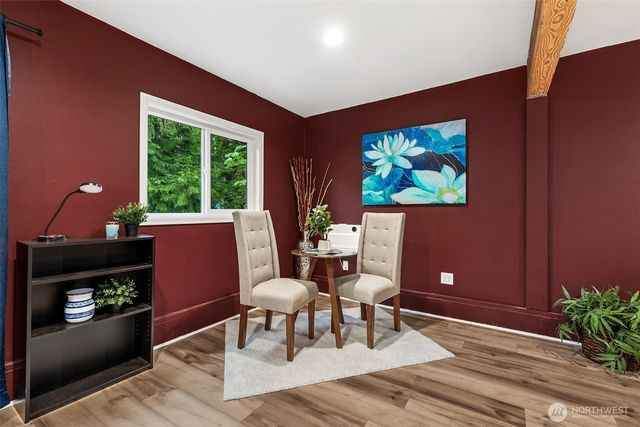 1022 Brawne Avenue NW, Olympia, WA 98502