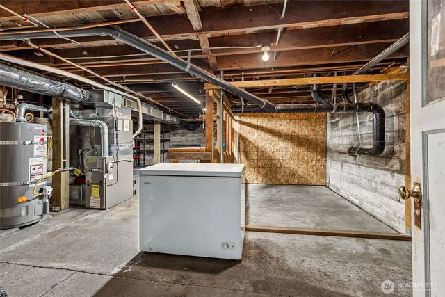 1022 Brawne Avenue NW, Olympia, WA 98502